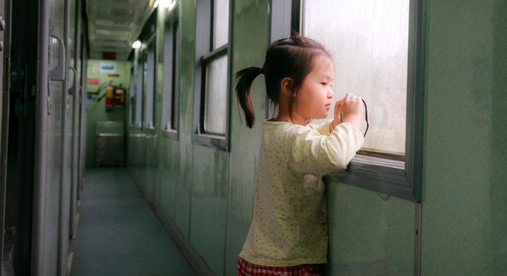 Child seeing the next routine item before changing activities at home