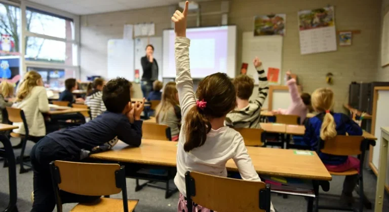 Why Children Often Learn Better When Instructions Are Short and Clear