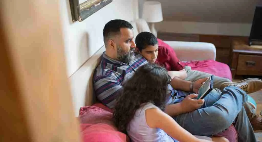 Parent showing where a shared device will rest before ending screen time