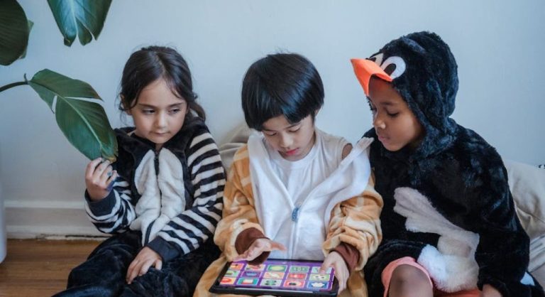 children using tablets for learning